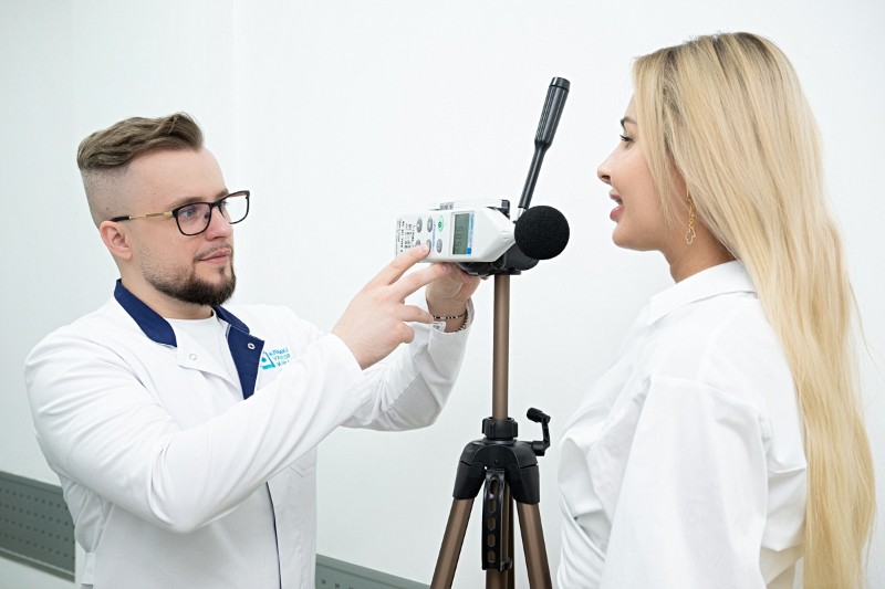 Приём фониатра в Сочи – профессиональная помощь для вашего голоса!